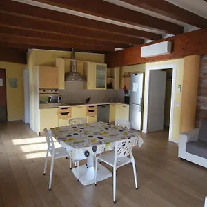 Andrea Olga House Laglio